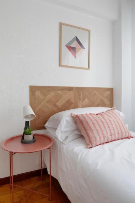 Apartamento Maura 2 Dormitorios Oviedo Eksteriør bilde