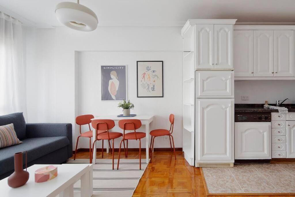 Apartamento Maura 2 Dormitorios Oviedo Eksteriør bilde