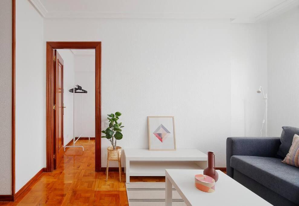 Apartamento Maura 2 Dormitorios Oviedo Eksteriør bilde